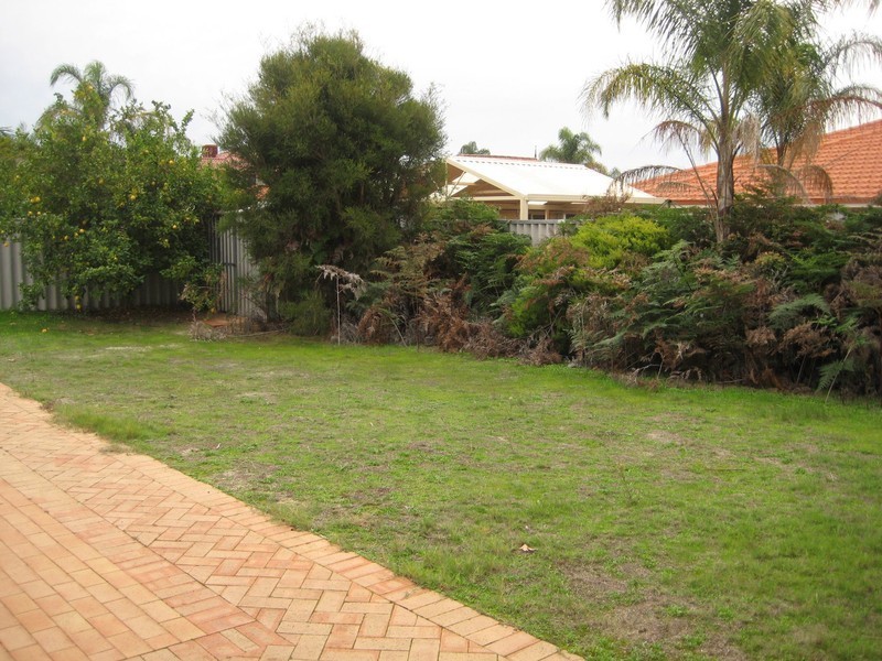 14 Goodwood Way, Canning Vale WA 6155