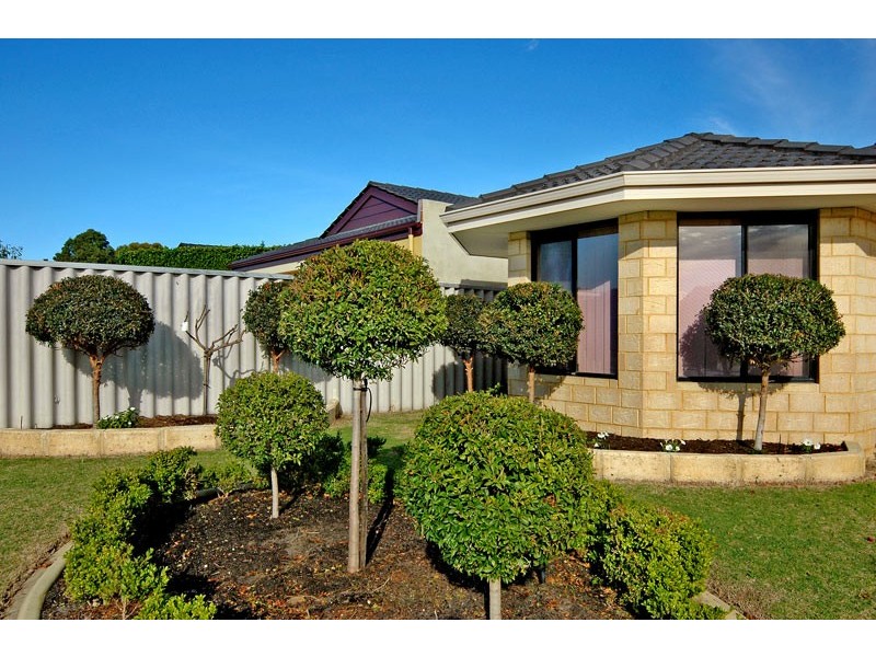 12 Crystal Turn, Beechboro WA 6063