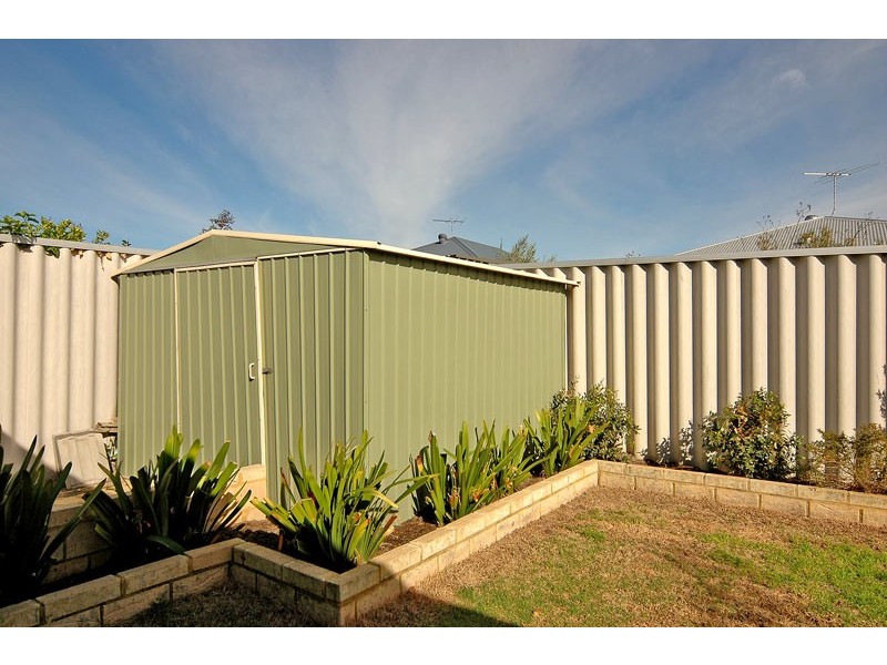 12 Crystal Turn, Beechboro WA 6063