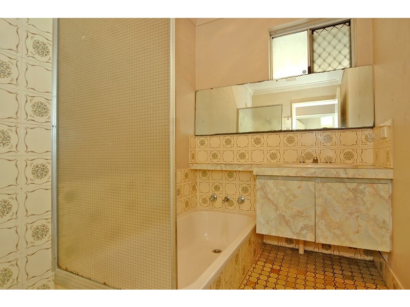 34 Brockmill Avenue, Beechboro WA 6063