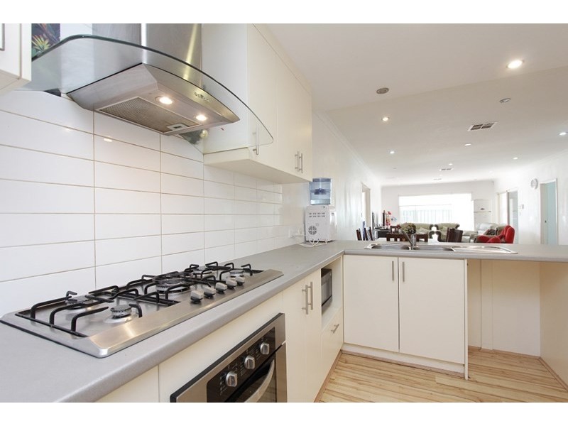 55 King Road, Beechboro WA 6063