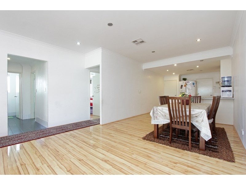 55 King Road, Beechboro WA 6063