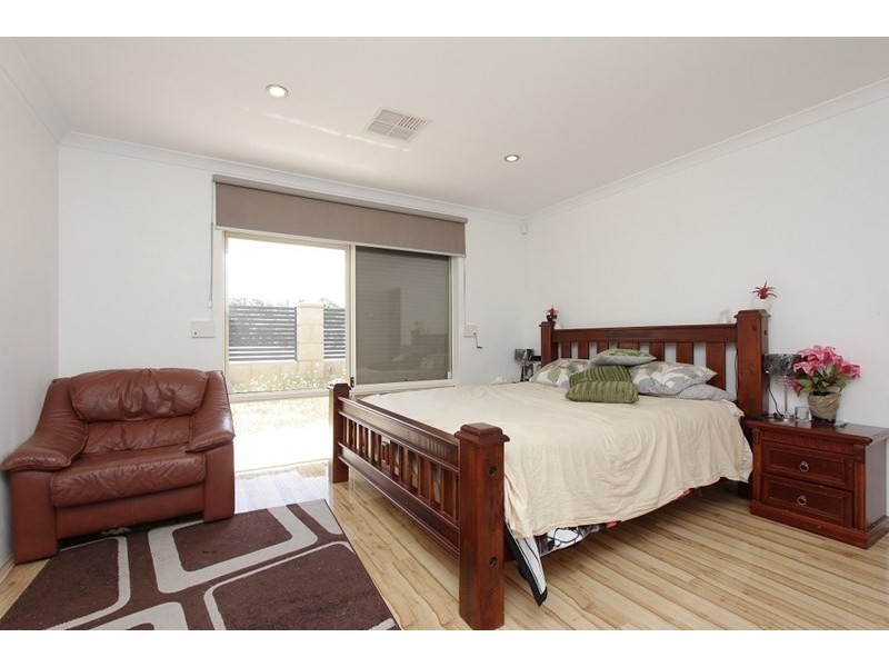 55 King Road, Beechboro WA 6063