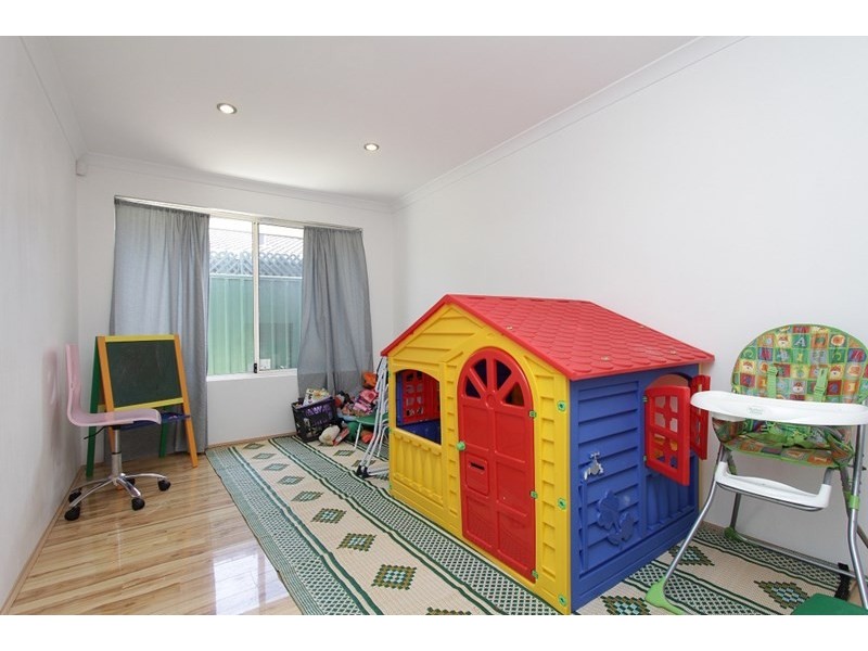 55 King Road, Beechboro WA 6063