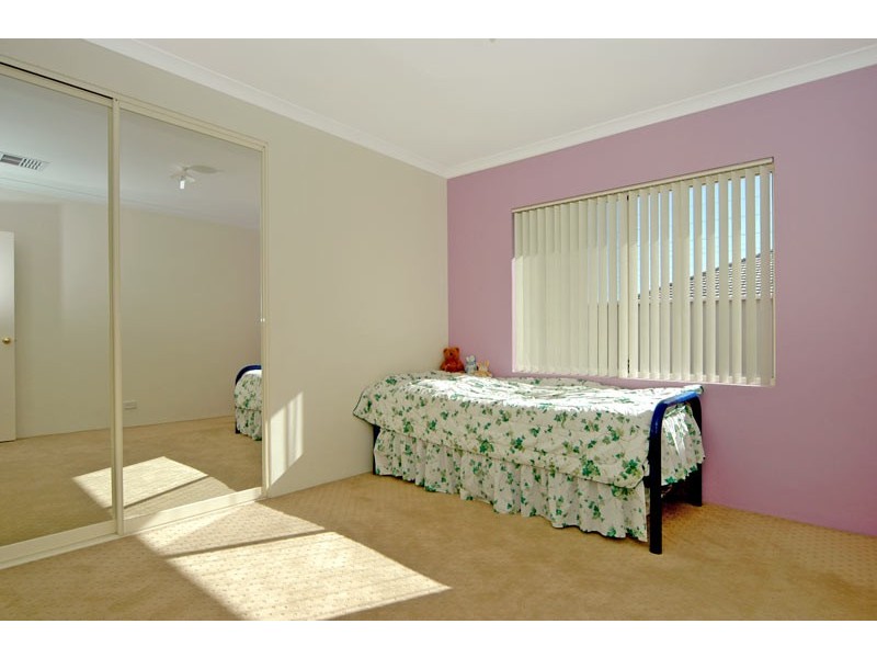 161 Bennett Springs Drive, Beechboro WA 6063