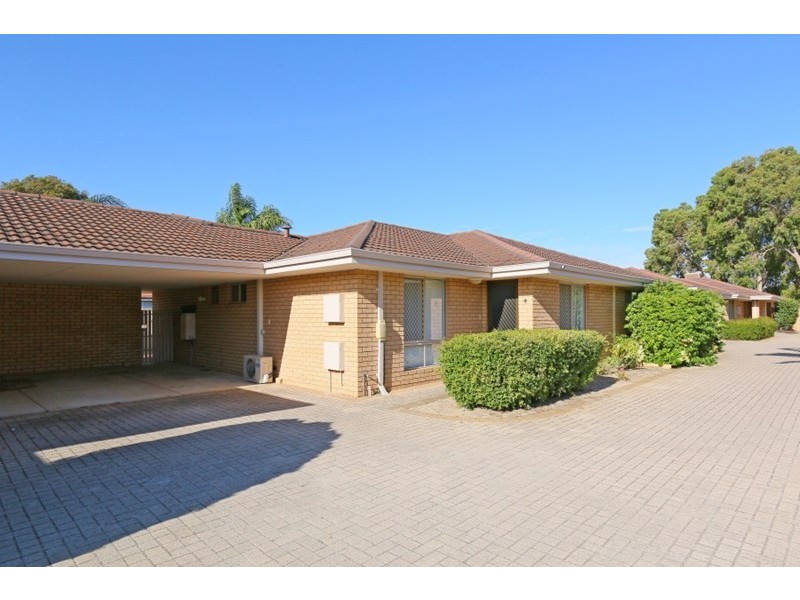 4/5 Flametree Place, Beechboro WA 6063
