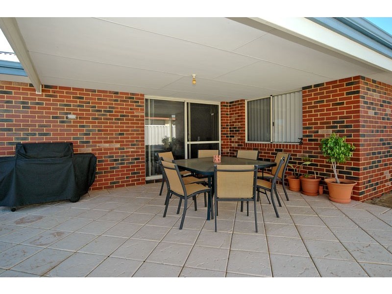 5 Springview Circle, Beechboro WA 6063