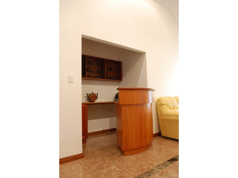 11 Roelands Place, Dianella WA 6059