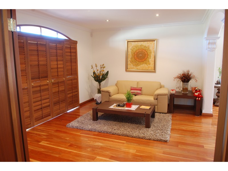 11 Roelands Place, Dianella WA 6059