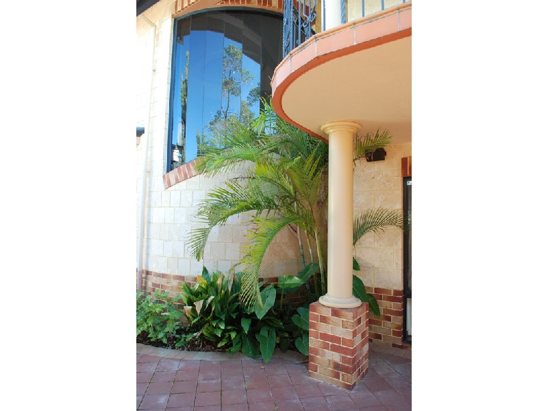 11 Roelands Place, Dianella WA 6059