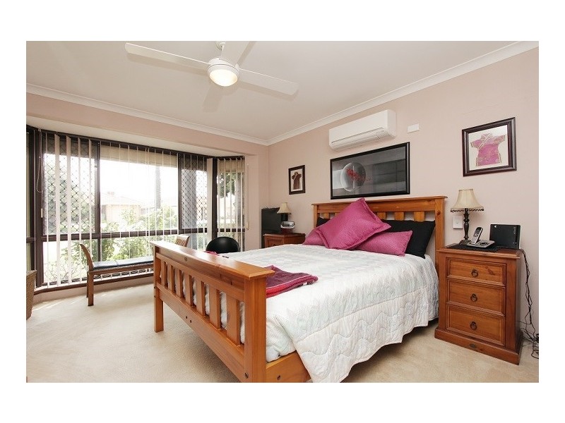 66 Bottlebrush Drive, Kiara WA 6054