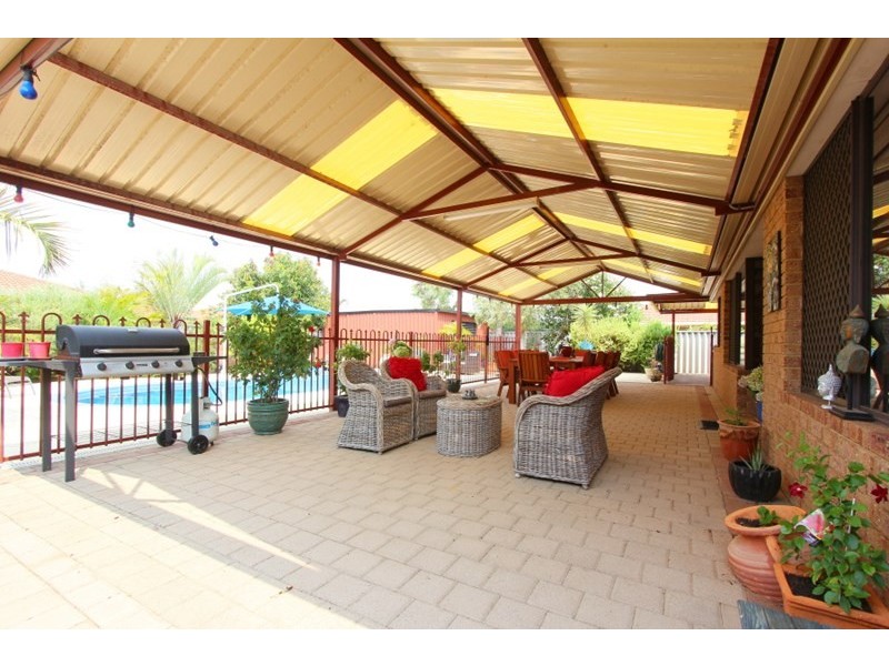 66 Bottlebrush Drive, Kiara WA 6054