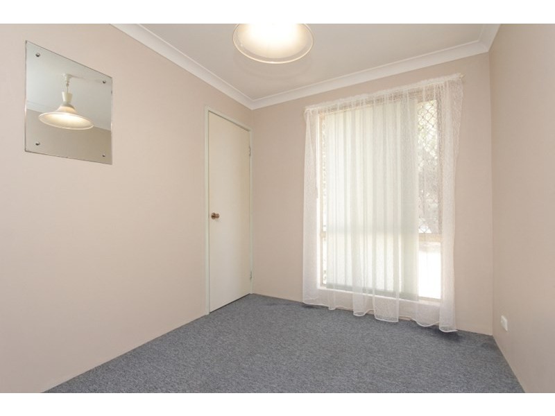 5 Thurburn Retreat, Marangaroo WA 6064