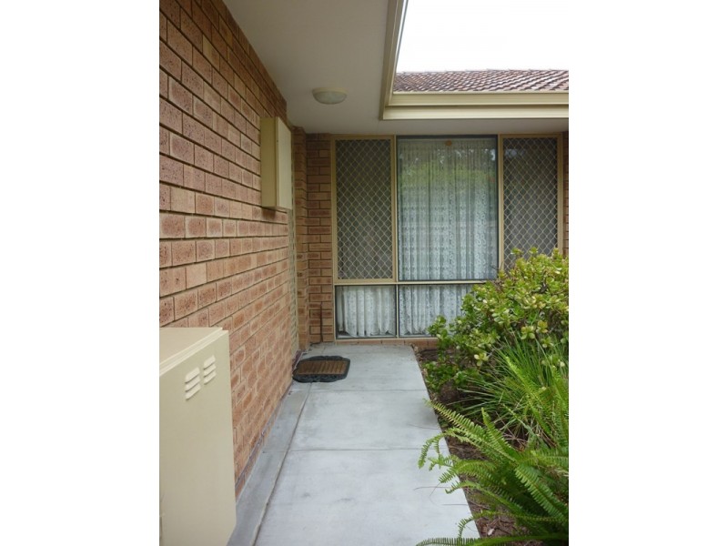 32B Brockmill Avenue, Beechboro WA 6063