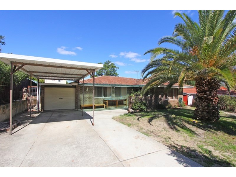 27 Woolgar Way, Lockridge WA 6054