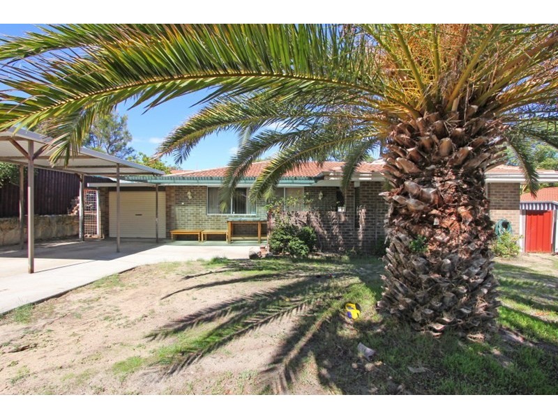 27 Woolgar Way, Lockridge WA 6054