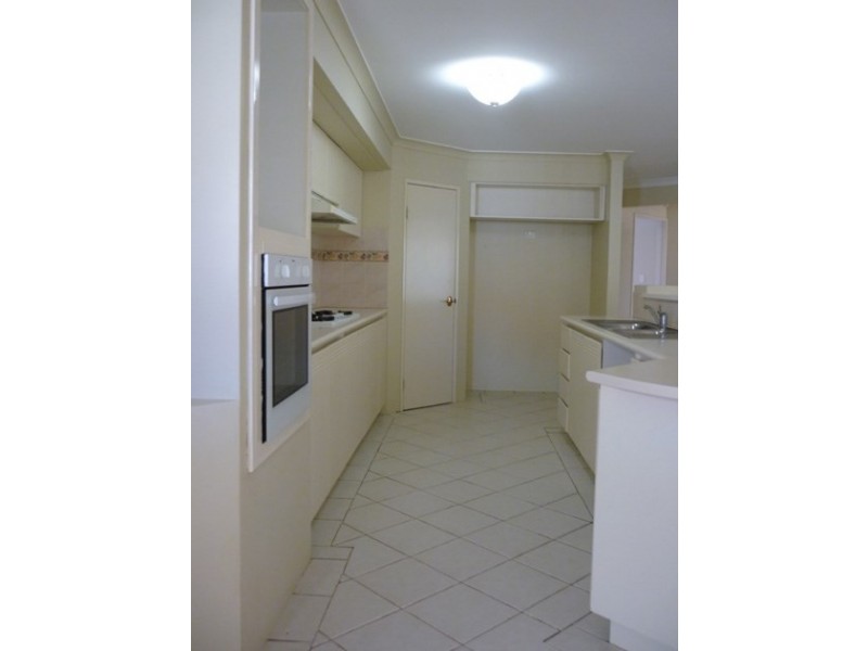 4 Woolmers Loop, Landsdale WA 6065