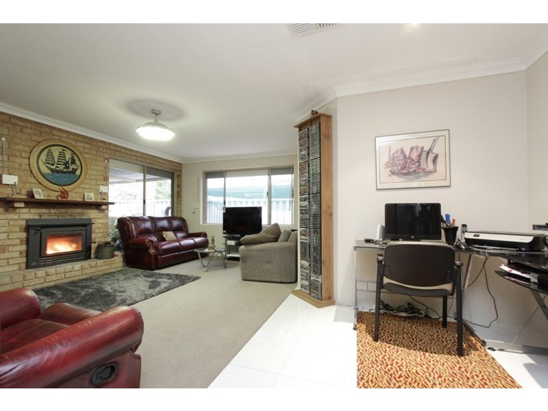 25 Amazon Drive, Beechboro WA 6063