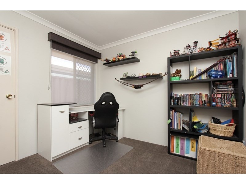 10 Viola Place, Beechboro WA 6063