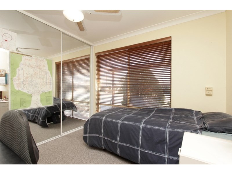 61 King Road, Beechboro WA 6063