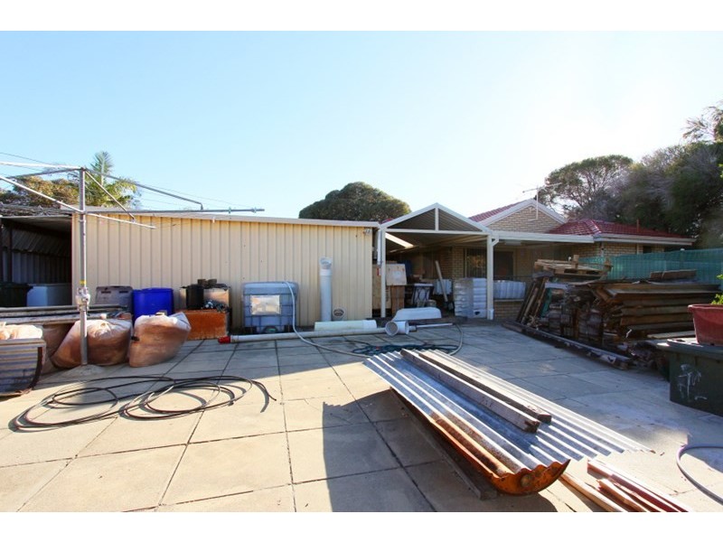 61 King Road, Beechboro WA 6063