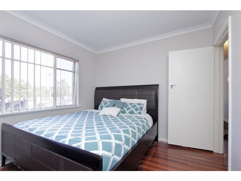 442 Coode Street, Dianella WA 6059