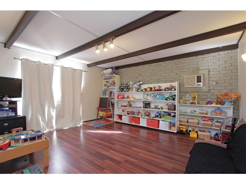 442 Coode Street, Dianella WA 6059