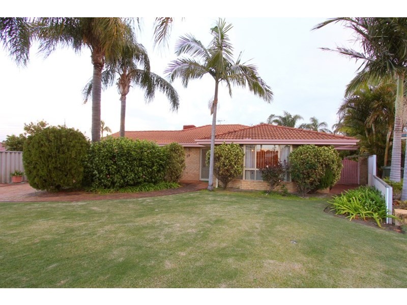 25 Flametree Place, Beechboro WA 6063