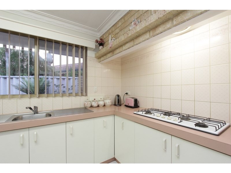 25 Flametree Place, Beechboro WA 6063