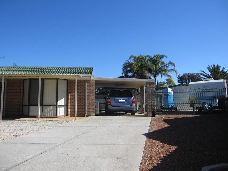 7 Guy Court, Beechboro WA 6063
