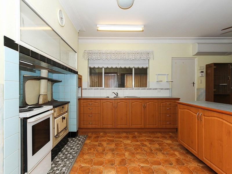 37 Frederick Street, Wanneroo WA 6065