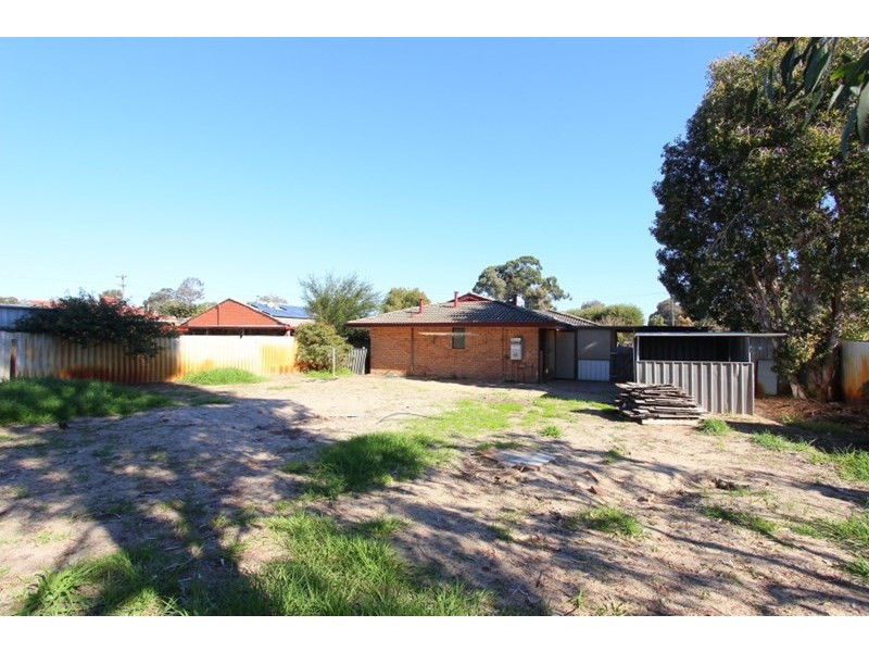 58 Weddall Road, Lockridge WA 6054
