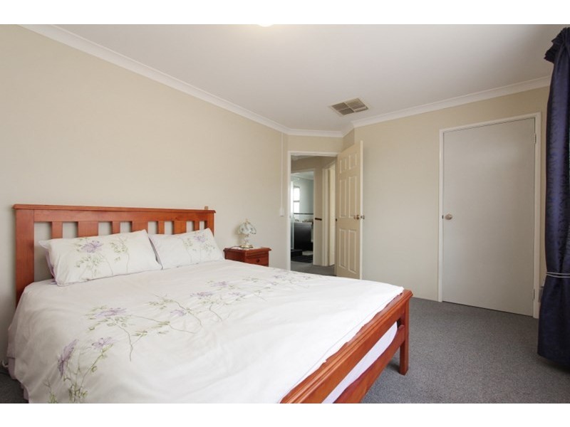 24 Viola Place, Beechboro WA 6063