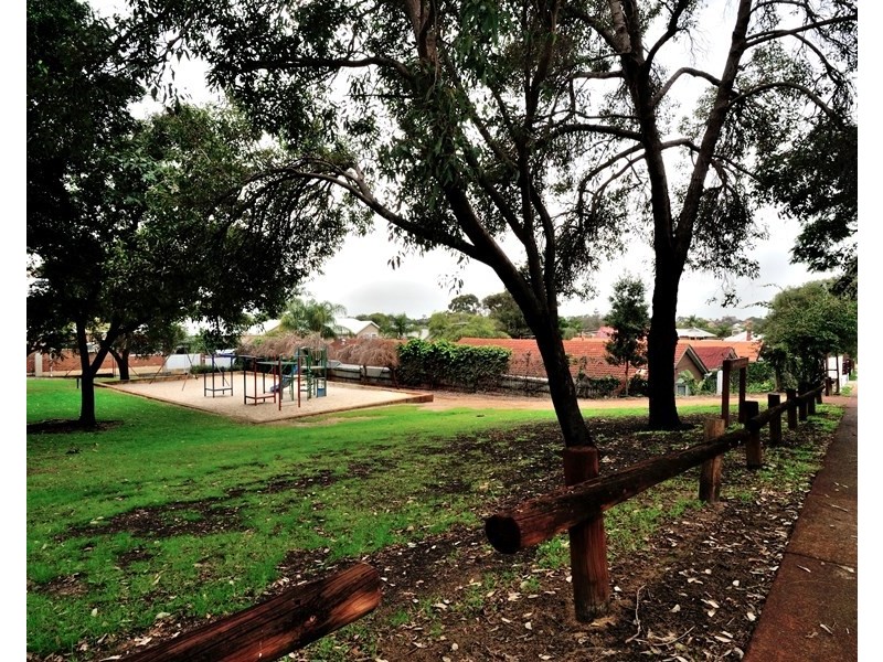 2/38 Kennedy Street, Maylands WA 6051