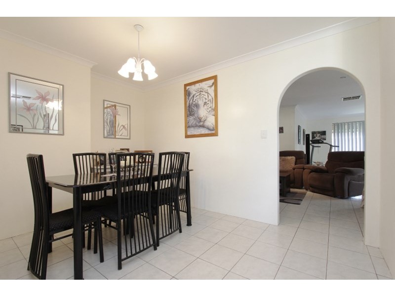 7 Turstin Glen, Kiara WA 6054