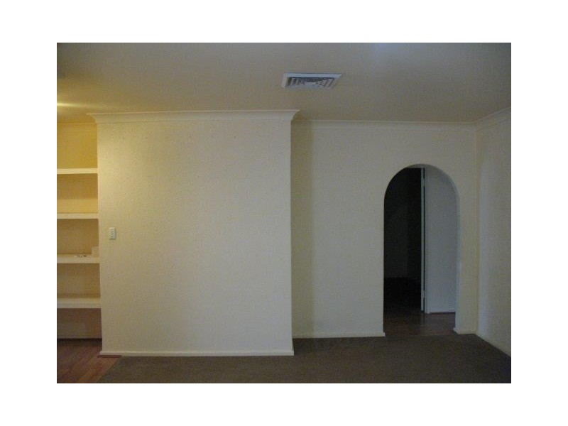 12 Nash Place, Beechboro WA 6063