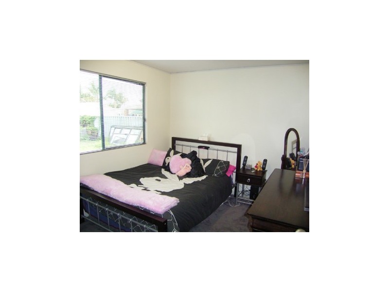 15 Flametree Place, Beechboro WA 6063