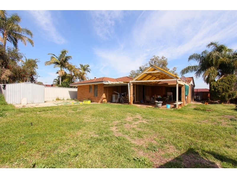 14 Gambia Court, Beechboro WA 6063