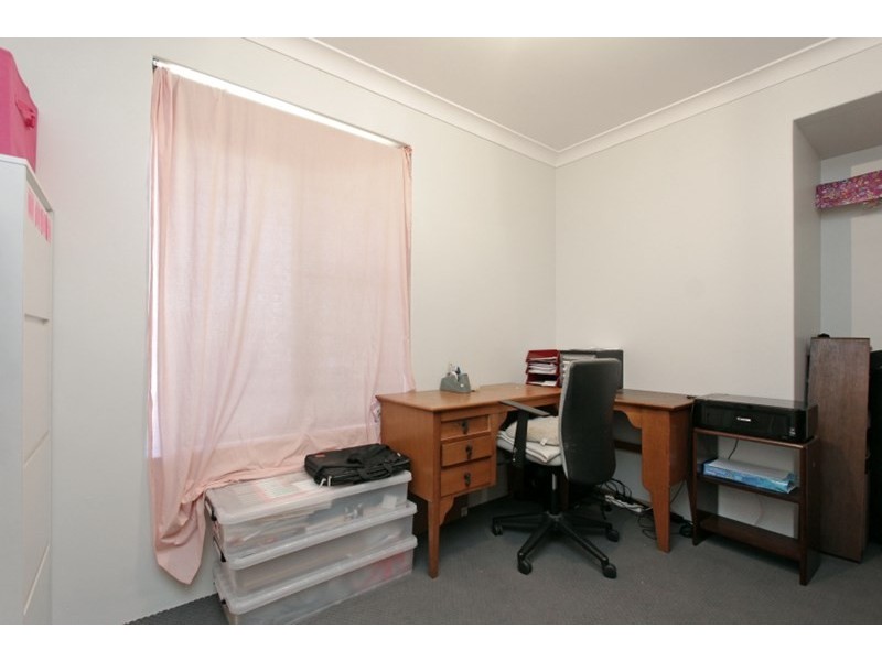 21 Parana Crescent, Beechboro WA 6063