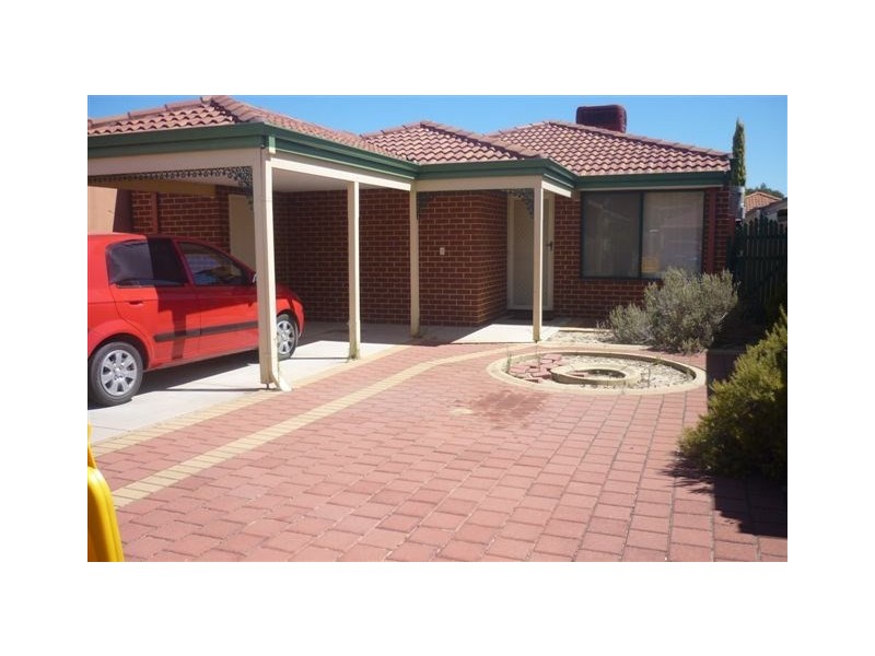 8/31 Salmongum Grove, Beechboro WA 6063