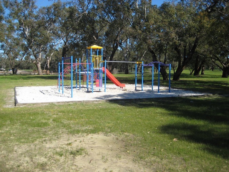 15A Jacqueline Street, Bayswater WA 6053