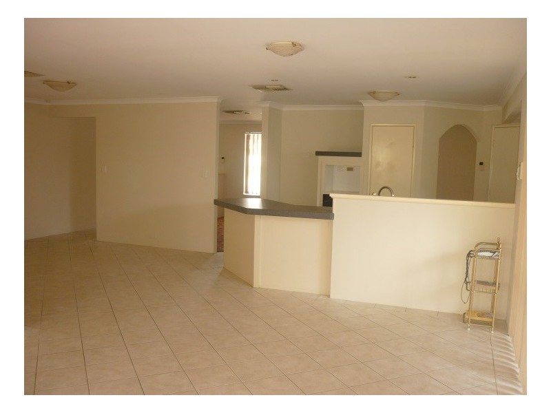 50 Waterlily Drive, Stratton WA 6056