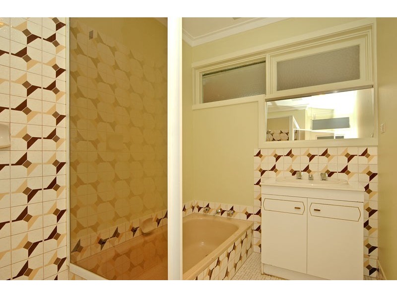 38 Rosmead Avenue, Beechboro WA 6063