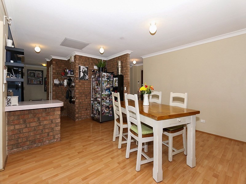 30 Salween Place, Beechboro WA 6063