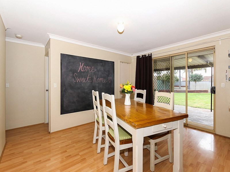 30 Salween Place, Beechboro WA 6063