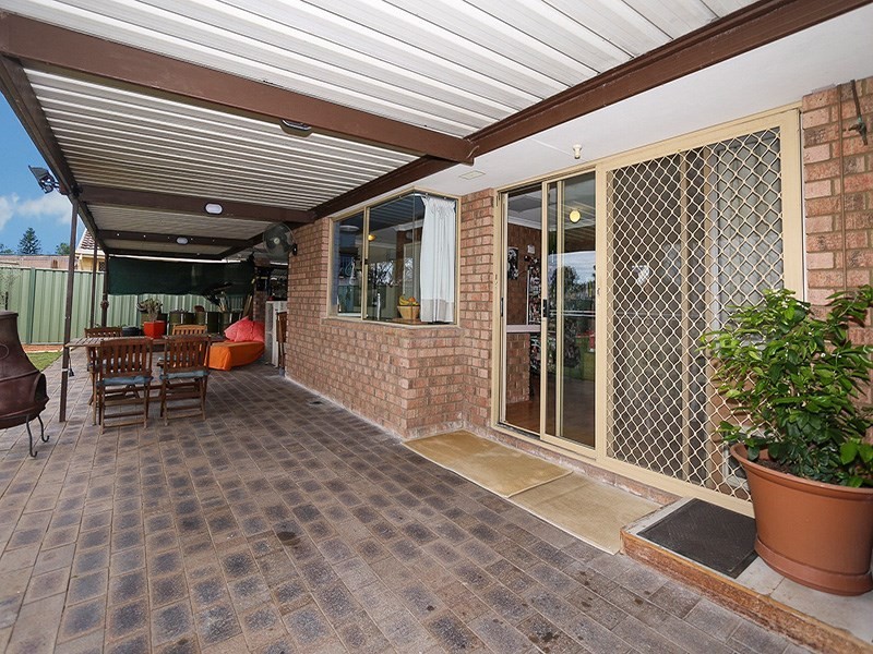30 Salween Place, Beechboro WA 6063