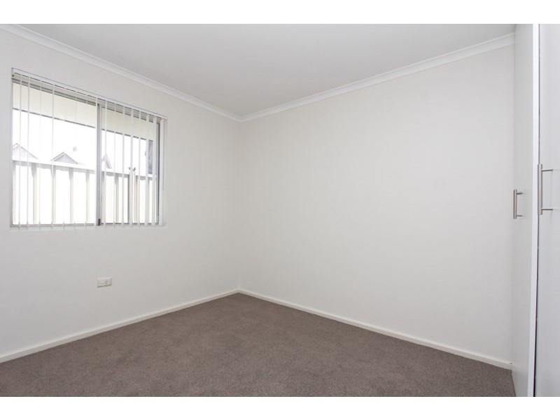 176 Ravenswood Drive, Nollamara WA 6061