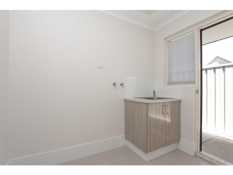 176 Ravenswood Drive, Nollamara WA 6061