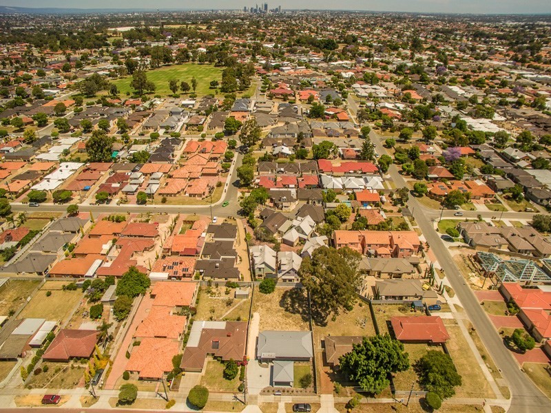 176b Ravenswood Drive, Nollamara WA 6061