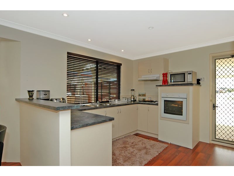 19 Hillwater Promenade, Beechboro WA 6063